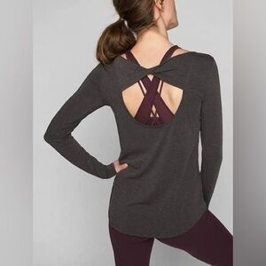 Athleta Womens Long Sleeve Crisscross Back Top in Charcoal Size Medium